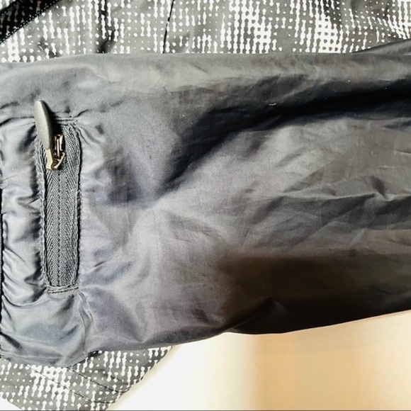 under Armour Storm Digi Camo Windbreaker Jacket - Picture 7 of 14